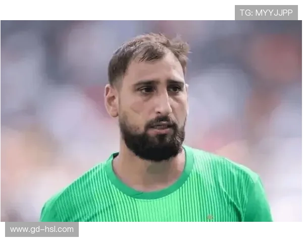 曼城新门将失误送礼致球队失利 多纳鲁马或将加盟伊蒂哈德球场 曼城新门将失误送礼致球队失利 多纳鲁马或将加盟伊蒂哈德球场